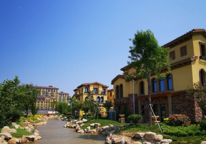 “翡翠系”—围合别墅