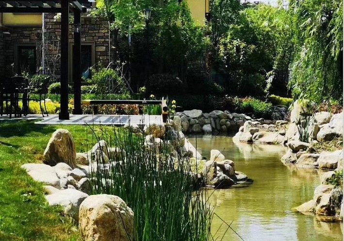 “翡翠系”—围合别墅